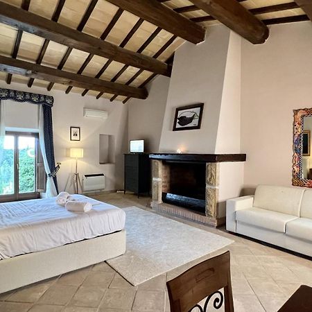 Agriturismo Cerrosughero Canino Extérieur photo