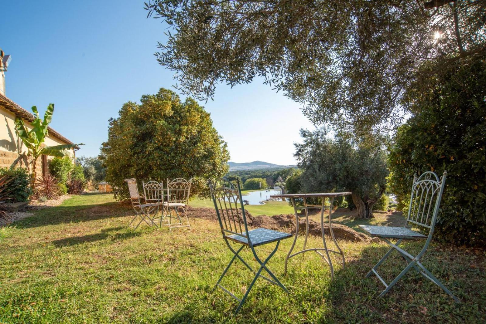 Agriturismo Cerrosughero Canino Extérieur photo